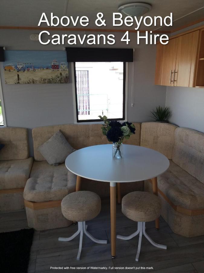 ריל Above & Beyond Caravans מראה חיצוני תמונה